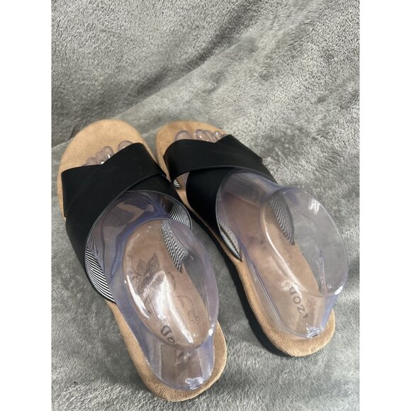 IZOD Women's 8 Alyssa Black Cross Wide Strap Slide Slip On Sandals Classic - Picture 5 of 8